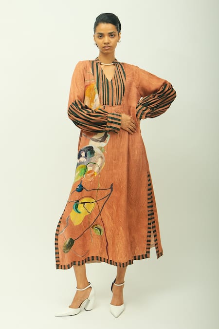 OFRIDA Mira Printed Kurta & Pant Set 