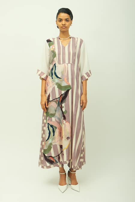 OFRIDA Purple Viscose Split V-neck Melora Striped Kurta And Pant Set 