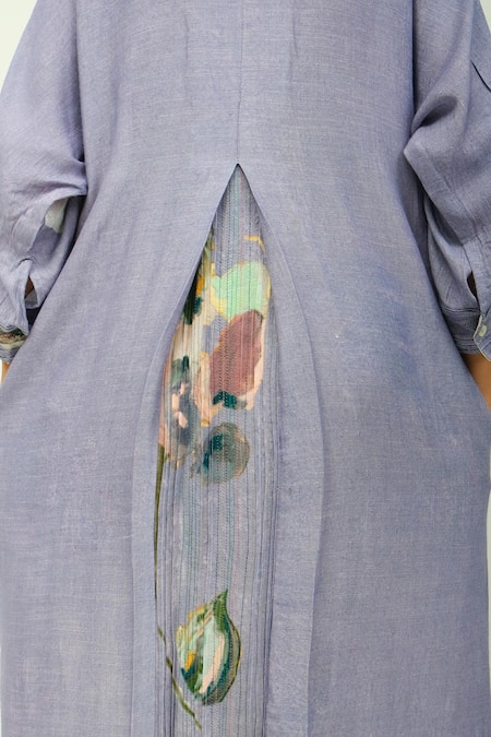 Shop OFRIDA Lavender Viscose Beads, Foil Printing Collared Nysa Hand Painted Dress Online at Aza Fashions Shop_OFRIDA_Lavender Viscose Beads, Foil Printing Collared Nysa Hand Painted Dress _Online_at_Aza_Fashions