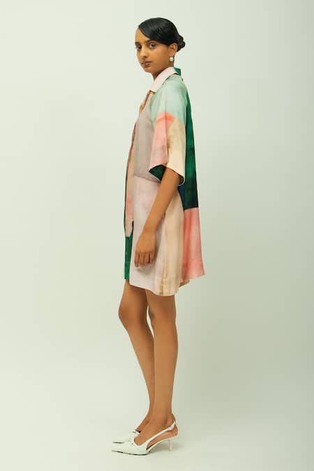 OFRIDA_Green Bemberg, Muslin Collared Twilight Brushstrokes Pattern Dress _Online_at_Aza_Fashions