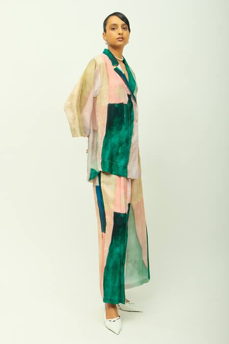 Buy_OFRIDA_Green Bemberg, Muslin Collared Twilight Hand Painted Print Jacket _Online_at_Aza_Fashions