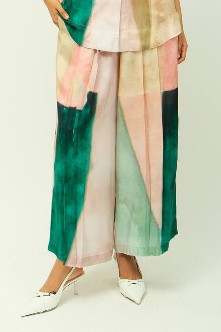 Shop_OFRIDA_Green Bemberg, Muslin Twilight Hand Painted Print Pant _Online_at_Aza_Fashions