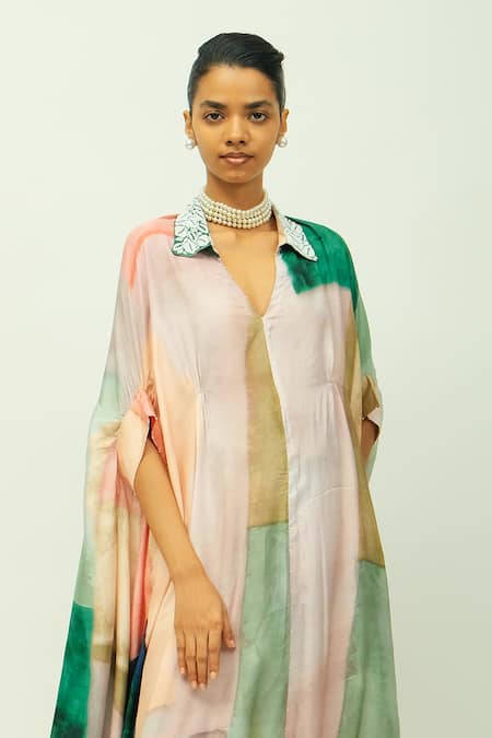 Shop_OFRIDA_Green Muslin, Bemberg Beads Collared, V-neck Azara Hand Painted Print Kaftan _Online_at_Aza_Fashions