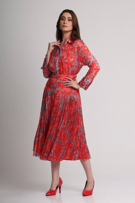 Buy_Koswi_Red Viscose Sequins, Beads Collared Floral Print Shirt With Skirt 