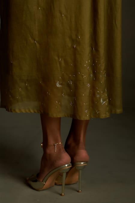 Charkhee Olive Green Chanderi, Voile Embroidery, Sequins V-neck Mul Dress With Scarf Online at Aza Fashions Charkhee_Olive Green Chanderi, Voile Embroidery, Sequins V-neck Mul Dress With Scarf _Online_at_Aza_Fashions