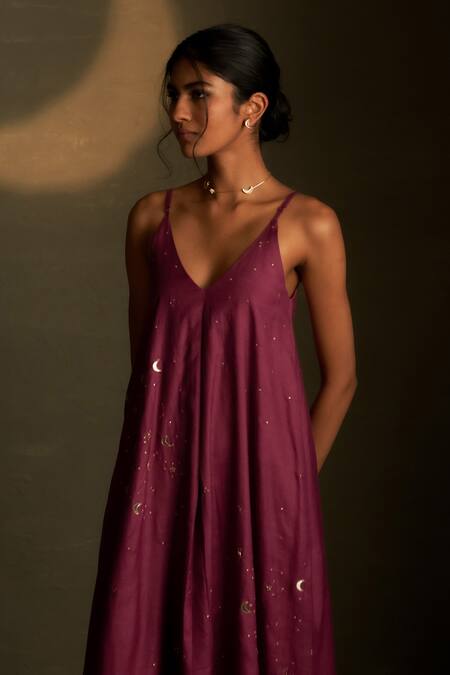 Buy_Charkhee_Burgundy Chanderi, Voile Embroidery V-neck Mul Dress _Online_at_Aza_Fashions