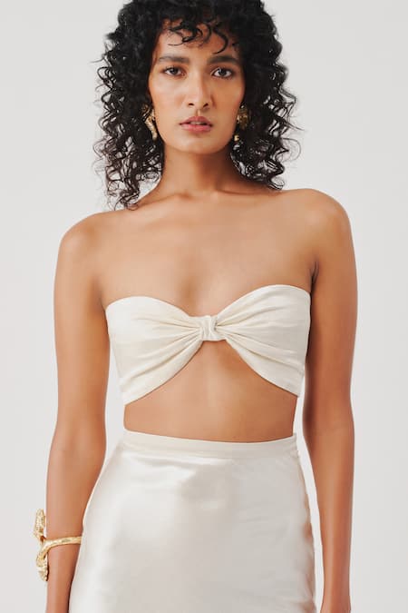 Buy_Aroka_Ivory Phoenix Mashru Bib _Online_at_Aza_Fashions