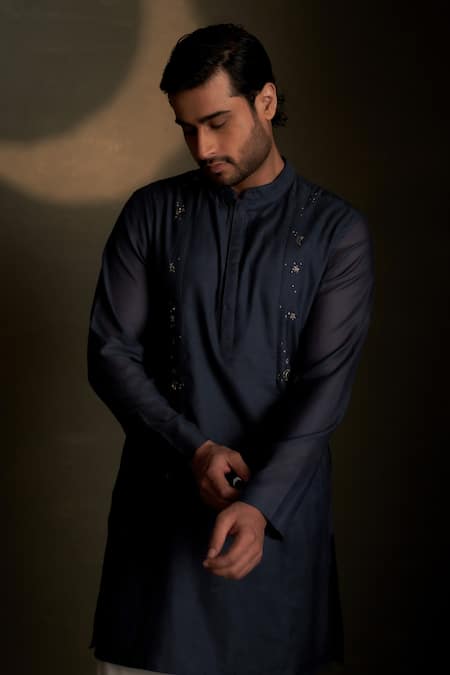 Buy Charkhee Navy Chanderi, Voile, Poplin Embroidery Mul Kurta And Bundi Set Online at Aza Fashions Buy_Charkhee_Navy Chanderi, Voile, Poplin Embroidery Mul Kurta And Bundi Set _Online_at_Aza_Fashions