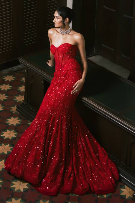 Buy_Mishru_Red Tulle Embroidery, Sequins Sweetheart Neck, Open Esme Corset And Skirt Set _Online_at_Aza_Fashions