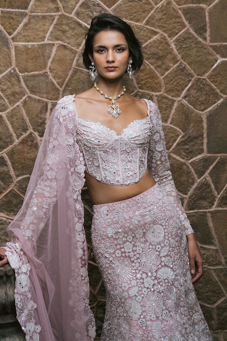Buy Mishru Pink Tulle Embroidery, Sequins, Fabric Flowers Sweetheart Neck Isla Lehenga Set Buy_Mishru_Pink Tulle Embroidery, Sequins, Fabric Flowers Sweetheart Neck Isla Lehenga Set