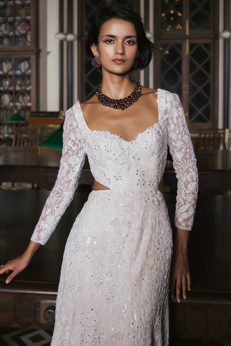 Buy_Mishru_Ivory Tulle Embroidery, Sequins Sweetheart Neck Seraphina Gown _Online_at_Aza_Fashions