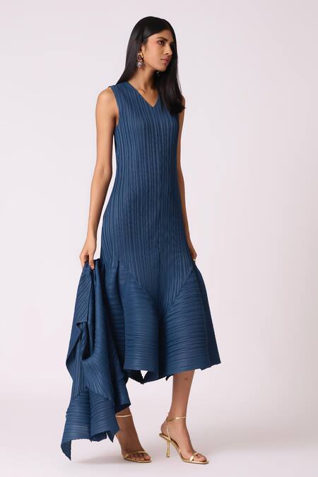 Shop Scarlet Sage Blue Polyester V-neck Tulip Overlay Dress With Blazer Online at Aza Fashions Shop_Scarlet Sage_Blue Polyester V-neck Tulip Overlay Dress With Blazer_Online_at_Aza_Fashions