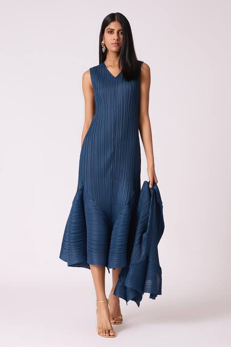 Buy Scarlet Sage Blue Polyester V-neck Tulip Overlay Dress With Blazer Buy_Scarlet Sage_Blue Polyester V-neck Tulip Overlay Dress With Blazer