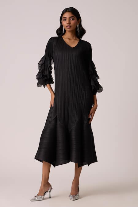 Scarlet Sage Black Polyester Ruffles V-neck Florelle Dress With Belt 