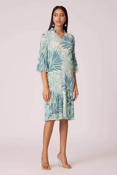 Scarlet Sage_Green Polyester V-neck Print Dress _Online_at_Aza_Fashions