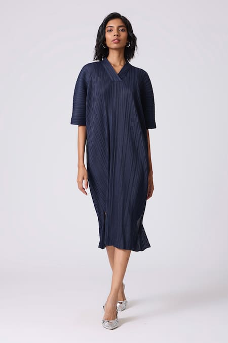 Scarlet Sage Navy Polyester V-neck Anya Shift Dress 