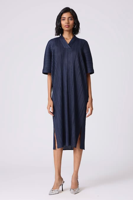 Scarlet Sage_Navy Polyester V-neck Anya Shift Dress _Online_at_Aza_Fashions