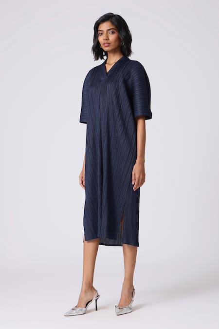 Buy_Scarlet Sage_Navy Polyester V-neck Anya Shift Dress _Online_at_Aza_Fashions