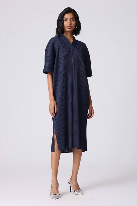 Shop_Scarlet Sage_Navy Polyester V-neck Anya Shift Dress _Online_at_Aza_Fashions