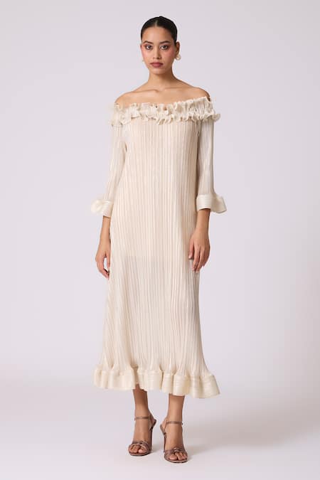 Scarlet Sage Ivory Polyester Ruffles Off-shoulder Micayla Dress With Belt 
