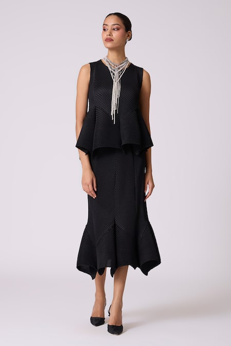 Buy_Scarlet Sage_Black Polyester Round Neck Cara Skirt Set 