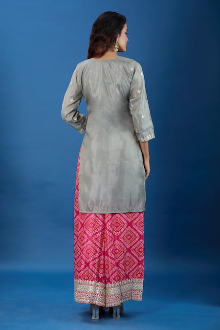 Samyukta Singhania Butti Pattern Kurta Set 