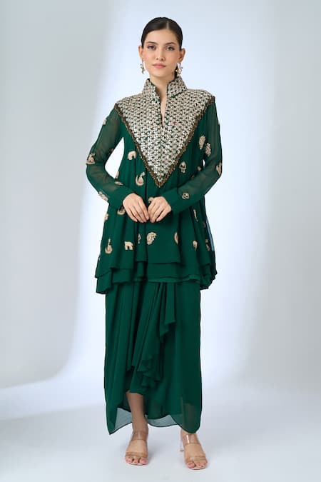 Samyukta Singhania Elephant Motif Embroidered Tunic With Skirt 