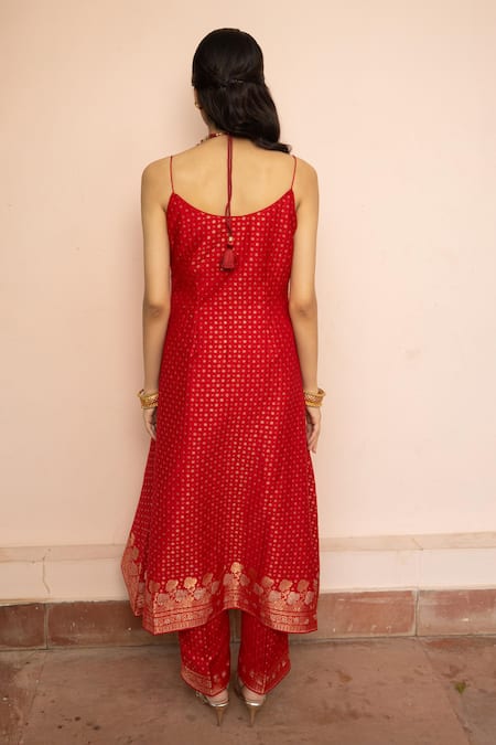 Safaa Shehnai Ki Dhun Kurta Set 