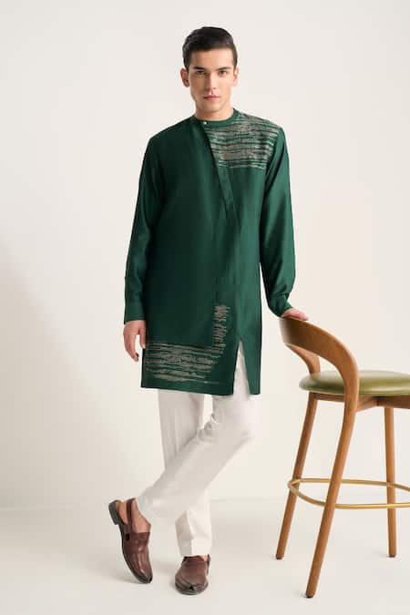 Dhruv Vaish Zari Embroidered Layered Kurta Set 