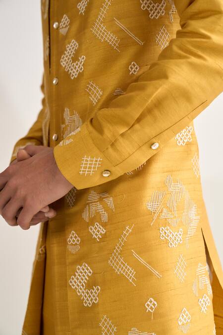 Buy Dhruv Vaish Yellow Silk Embroidery Contemporary Kurta Set Online at Aza Fashions Buy_Dhruv Vaish_Yellow Silk Embroidery Contemporary Kurta Set _Online_at_Aza_Fashions