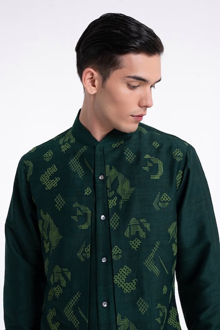 Shop_Dhruv Vaish_Green Silk Embroidery Geometric Kurta Set _Online_at_Aza_Fashions