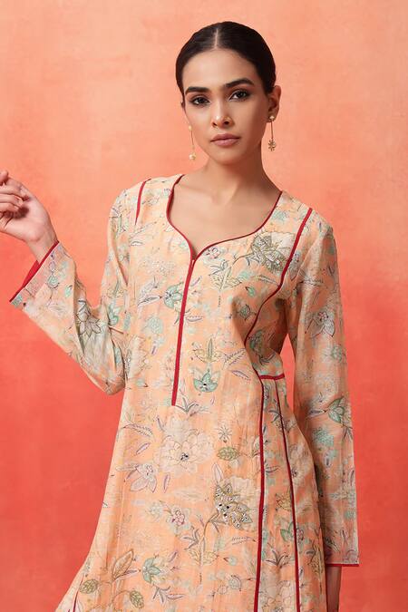 Shetab Kazmi_Peach Chanderi, Cotton Embroidery, Tassels Split V-neck Panelled Kurta Pant Set _at_Aza_Fashions