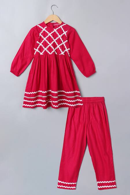 Petite Pomme_Pink Rayon Lace, Metallic Thread Embroidered Kurta With Pant _Online_at_Aza_Fashions