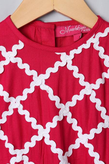 Petite Pomme_Pink Rayon Lace, Metallic Thread Embroidered Kurta With Pant _at_Aza_Fashions