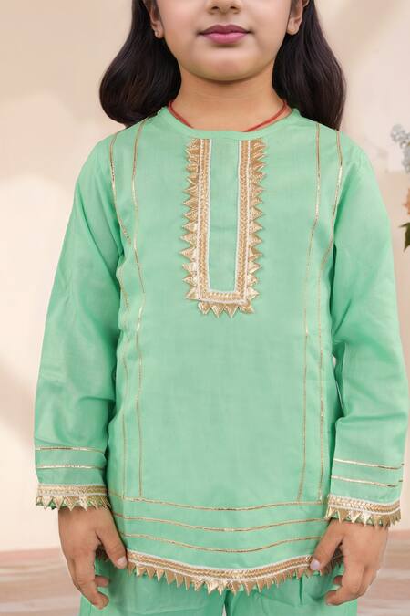 Petite Pomme_Green Rayon Gota Patti, Lace, Metallic Thread, Embroidered Kurta With Sharara _Online_at_Aza_Fashions