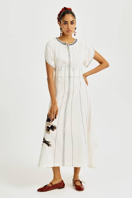 Buy_Jodi_White Cotton Applique, Embroidery Collared Karbi Handloom Shirt _Online_at_Aza_Fashions