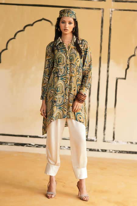 Rainas Cactus Silk Printed Top & Pant Set 