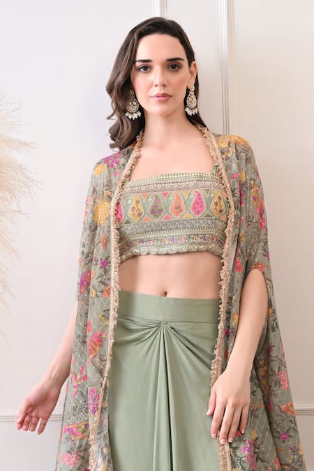 Buy_Peenacolada_Green Crepe Embroidery, Sequins, Zari Square Floral Pattern Cape And Skirt Set 