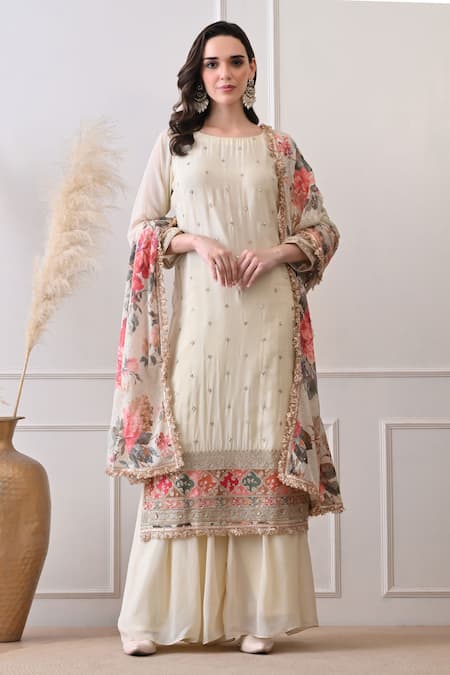 Shop Peenacolada Cream Chinon, Crepe, Chiffon Embroidery, Sequins, Zari, Floral Pattern Kurta Set Online at Aza Fashions Shop_Peenacolada_Cream Chinon, Crepe, Chiffon Embroidery, Sequins, Zari, Floral Pattern Kurta Set _Online_at_Aza_Fashions