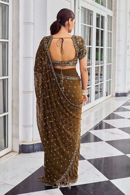 Nidhika Shekhar Suheri Ullaas Pre-Draped Saree Set 