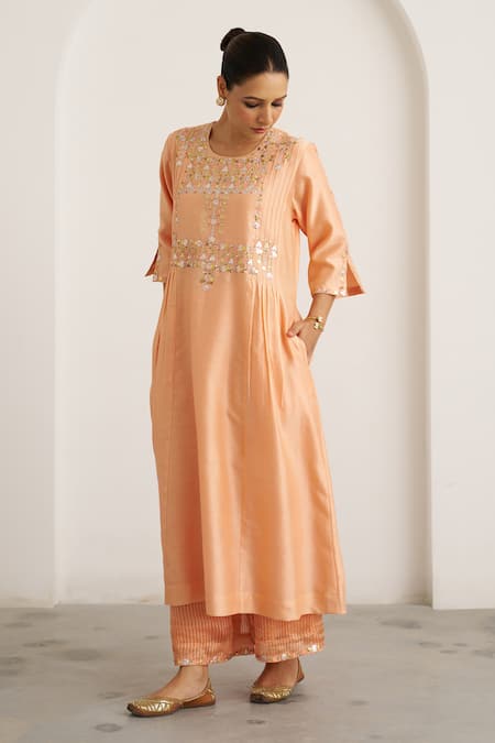 Buy_Vaaya_Peach , Chanderi, Organza Gota Patti, Embroidery, Sherbet Kurta Set _Online_at_Aza_Fashions