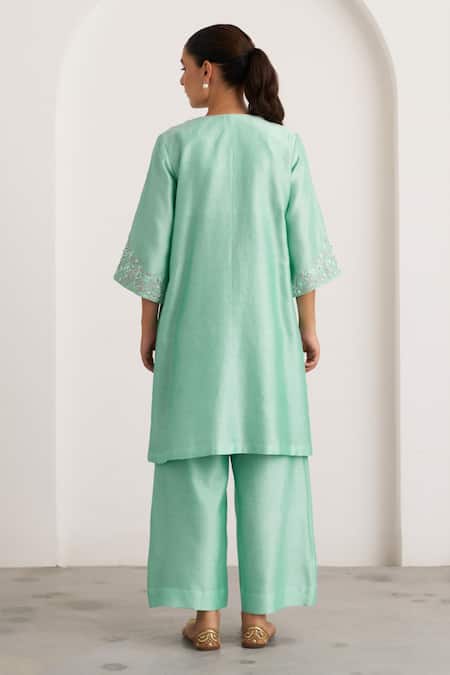 Shop_Vaaya_Aqua Silk, Silk, Embroidery Split V-neck Kurta Set _at_Aza_Fashions