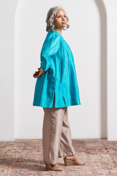 Vaaya_Blue Chanderi Silk Smocking Split V-neck Ferozi Top _Online_at_Aza_Fashions