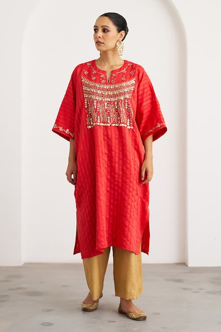 Vaaya_Red Chanderi Silk Embroidery, Sequins, Beads Round Neck Watermelon Kurta _at_Aza_Fashions