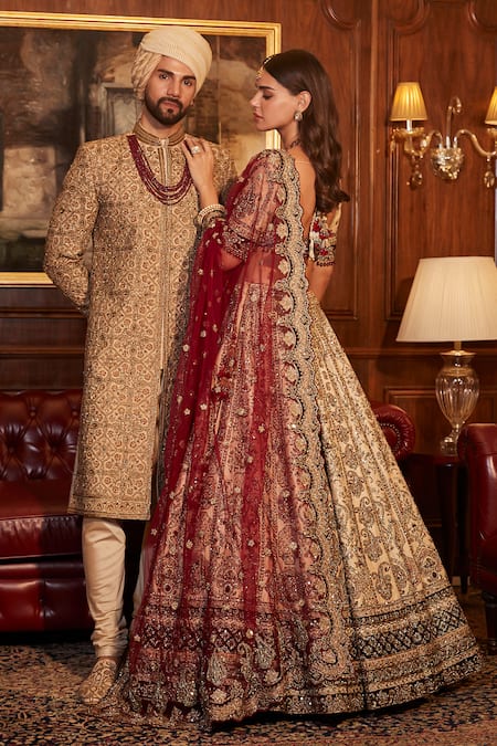 Buy_Roqa_Gold Silk, Net Embroidery, Zari, Sequins V-neck Mahran Bridal Lehenga Set_Online_at_Aza_Fashions