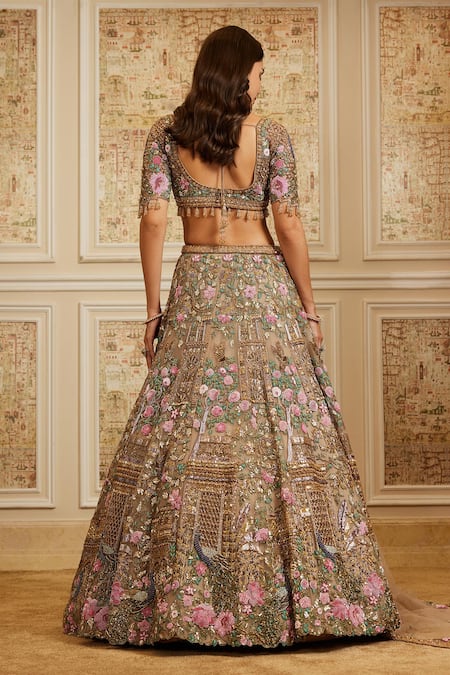 Roqa Yasira Embroidered Gold Bridal Lehenga Set 