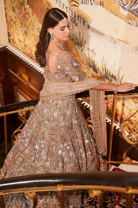 Buy_Roqa_Gold Net Embroidery, Zari, Sequins, Beads Sweetheart Yasira Bridal Lehenga Set _Online_at_Aza_Fashions