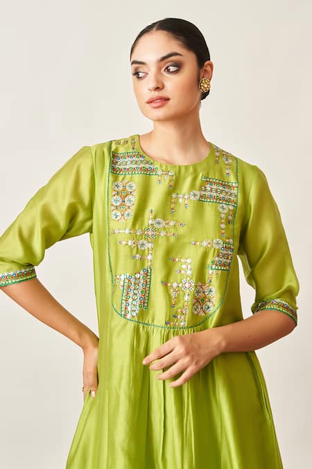 Buy_Vaaya_Lime Silk, Embroidery, Gota Patti, The Green Kurta Set _Online_at_Aza_Fashions