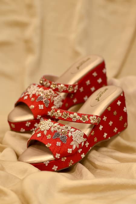 Around Always Red Zari, Sequins, Embroidery Jhilmil Zardozi And Threadwork Floral Wedges 