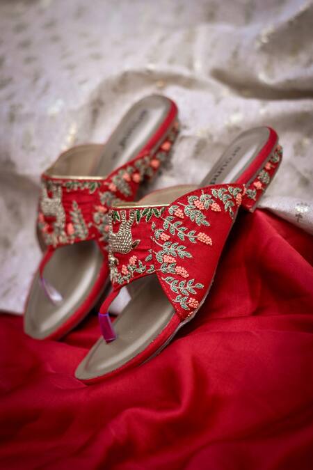 Around Always_Red Mrig Zardozi Deer Motif Kolhapuri Flats _Online_at_Aza_Fashions